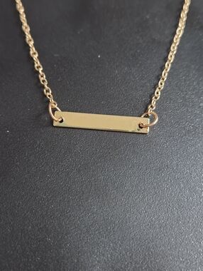 Elegant Gold Bar Necklace